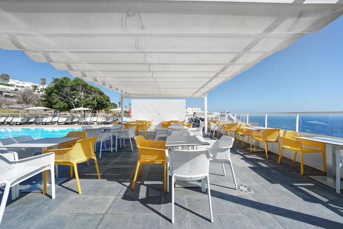Imagen de los exteriores del Hotel OCEAN HILL - Adults Only. Foto 6