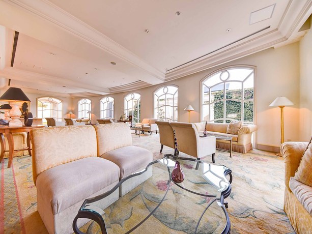 Imagen de los interiores del Hotel OCEAN TERRACE Hotel and Wedding. Foto 18