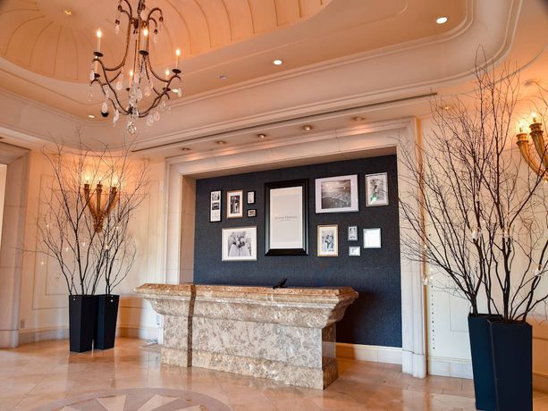 Imagen de los interiores del Hotel OCEAN TERRACE Hotel and Wedding. Foto 20