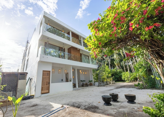 Imagen general del Hotel ODI Beachfront. Foto 4