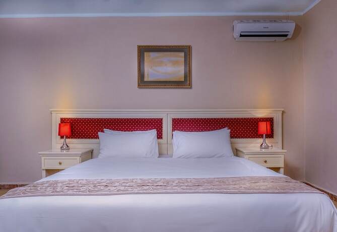 Imagen de la habitación del Hotel ODYSSEY TOUR TRAVEL. Foto 15