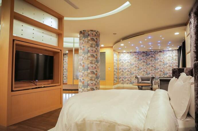 Imagen general del Hotel OHYA Chain Boutique Motel-Xinying. Foto 9