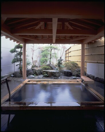 Imagen general del Hotel OJIKASOU. Foto 14