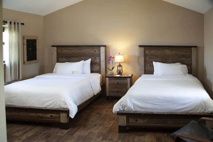 Imagen de la habitación del Hotel OK Corral. Foto 15