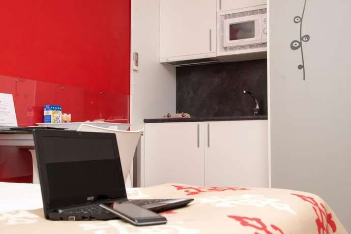 Imagen de la habitación del Hotel OK Estudios Plata. Foto 4