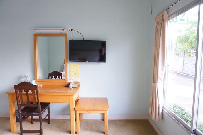 Imagen de la habitación del Hotel OK, Mueang Chumphon. Foto 12