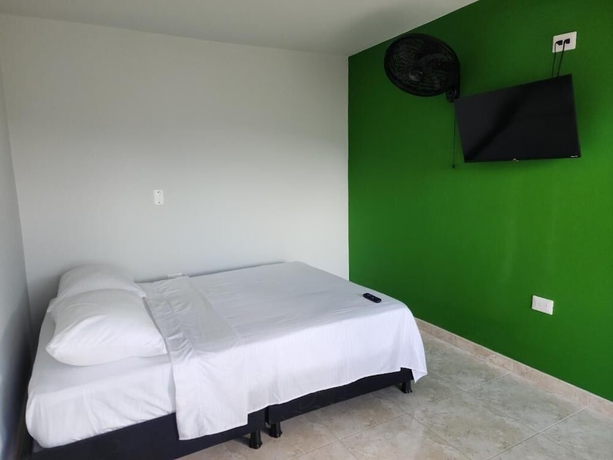 Imagen de la habitación del Hotel OK el eden. Foto 9