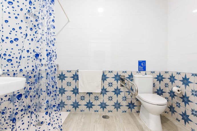 Imagen de la habitación del Hotel OKEANOS ECO GUEST HOUSE. Foto 9