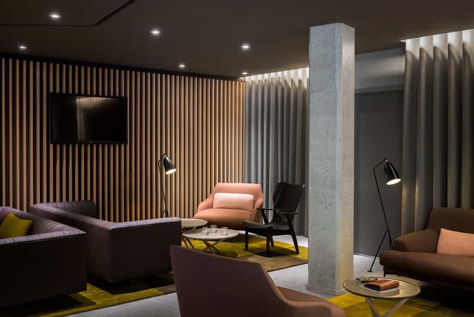 Imagen general del Hotel OKKO Nantes Centre Ville. Foto 1