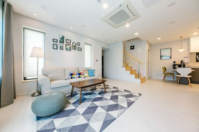 Imagen de la habitación del Hotel OKLM Luxe Club. Foto 15