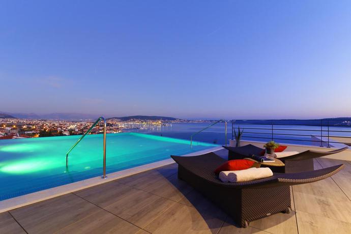 Imagen general del Hotel OLA - Adults Only, Seget Donji. Foto 3