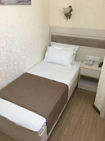 Imagen general del Hotel OLDKHIVA. Foto 17