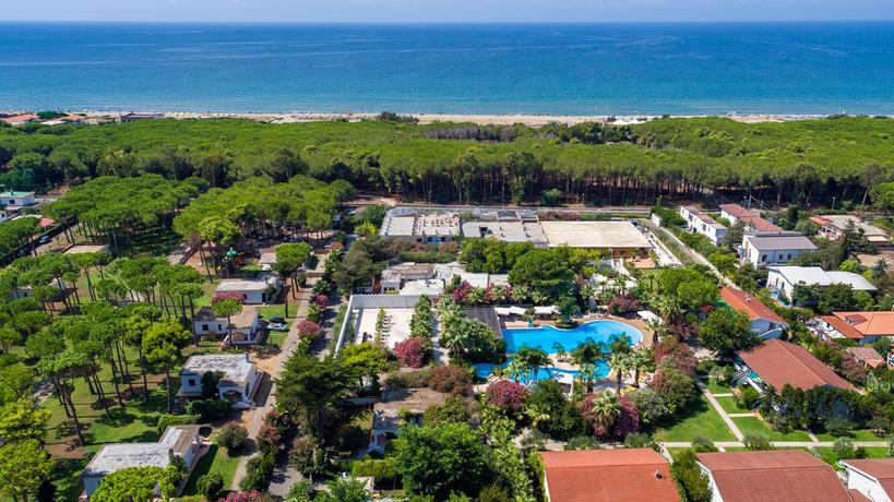 Imagen general del Hotel OLEANDRI HOTEL CLUB. Foto 1