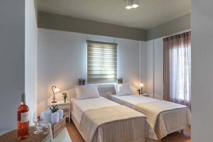 Imagen de la habitación del Hotel OLIVAS ROOMS. Foto 4