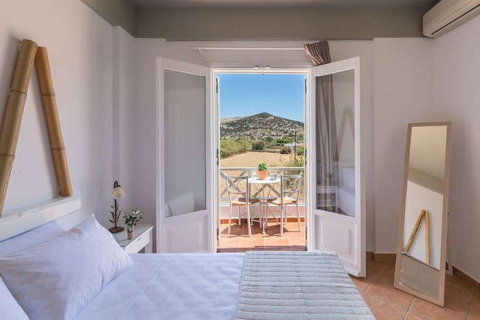 Imagen de la habitación del Hotel OLIVAS ROOMS. Foto 13