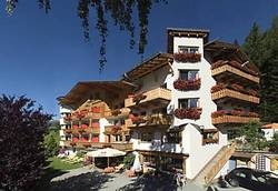 Imagen general del Hotel OLYMPIA, Pettneu am Arlberg. Foto 1