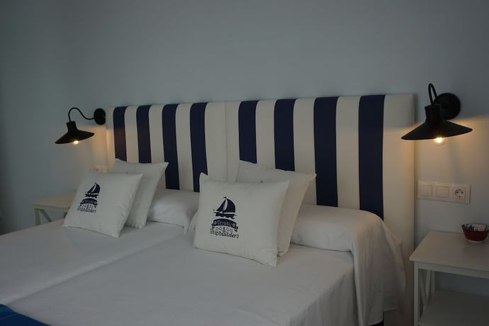 Imagen de la habitación del Hotel OMA. Foto 2