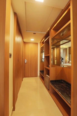 Imagen de la habitación del Hotel OMEGA, Gurugram. Foto 9