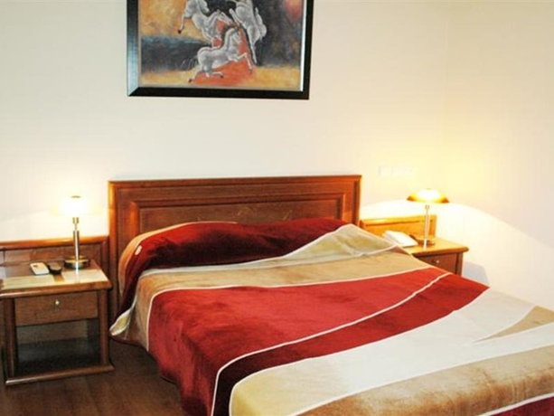 Imagen general del Hotel OMIROS, Atenas. Foto 11