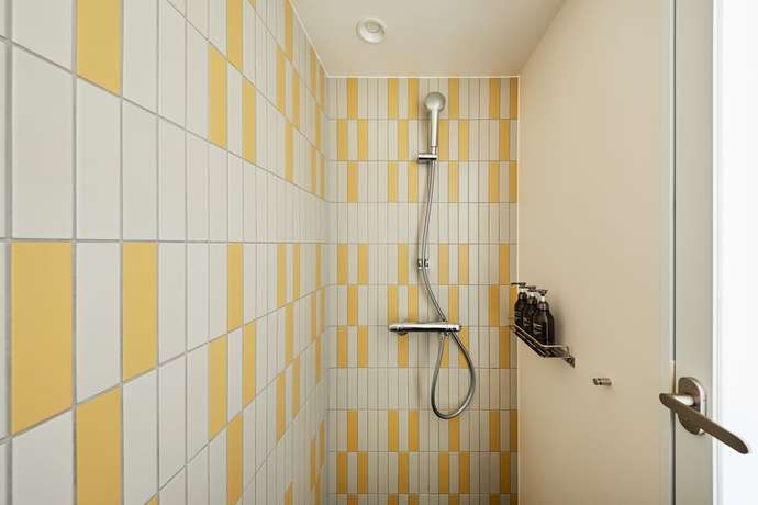 Imagen de la habitación del Hotel OMO5 Okinawa Naha by Hoshino Resorts. Foto 14