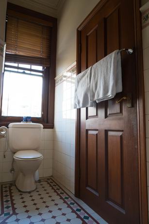 Imagen de la habitación del Hotel O\'Malley\'s. Foto 18