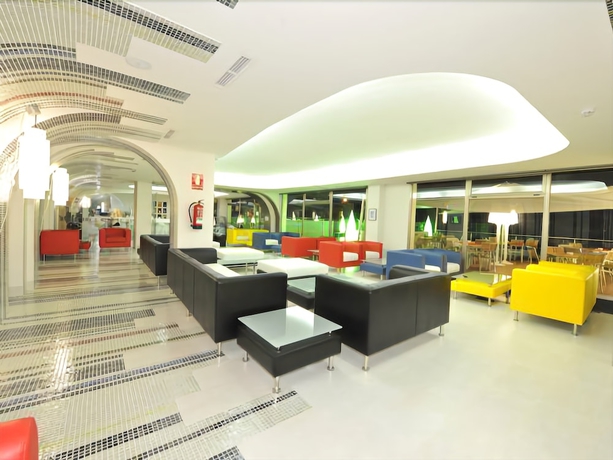 Imagen de los interiores del Hotel ON Aleta Room. Foto 16