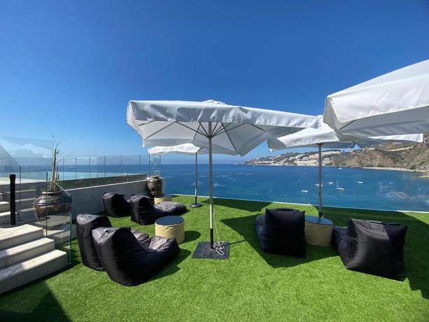 Imagen de la piscina del Hotel ON Aleta Room designed for adults. Foto 22