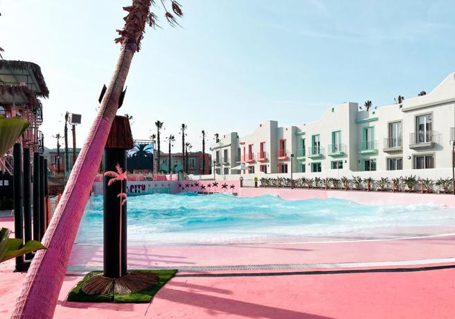 Imagen de la piscina del Hotel ON City Resort All Inclusive Prime. Foto 9