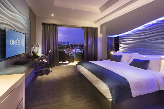 Imagen de la habitación del Hotel ONE15 Marina Club. Foto 3