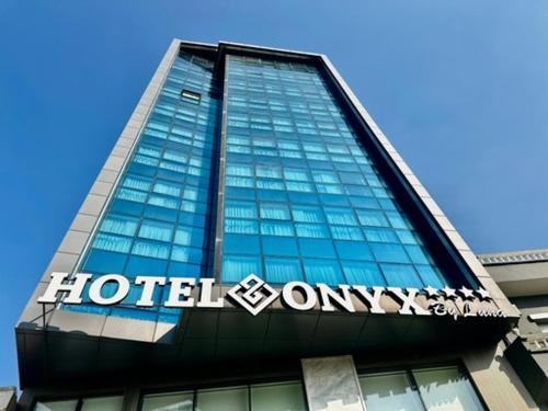 Imagen general del Hotel ONYX by luna. Foto 5