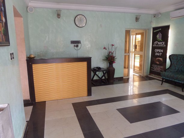 Imagen de los interiores del Hotel O\'Nice and Suites Limited. Foto 19