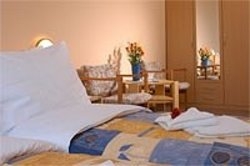 Imagen general del Hotel OPATOV HOTEL. Foto 4