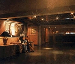 Imagen de los interiores del Hotel OPERA HOTEL. Foto 14