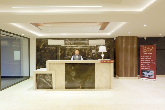 Imagen de los interiores del Hotel OPO Iffco Chowk. Foto 18