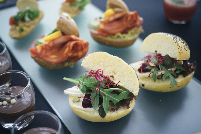 Imagen del bar/restaurante del Hotel OREA Andels Praha. Foto 5