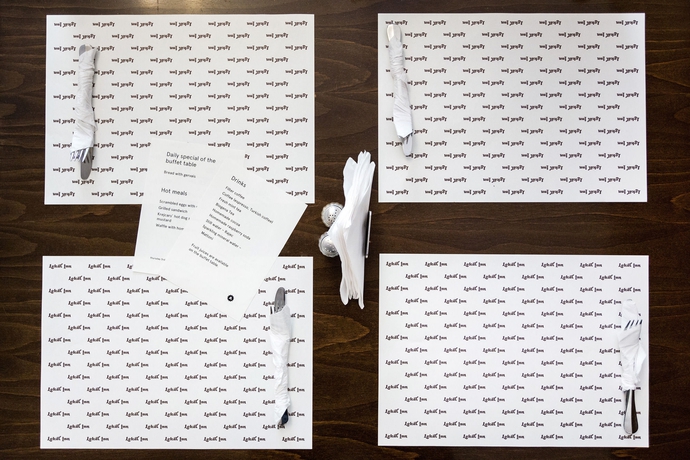 Imagen del bar/restaurante del Hotel OREA Place Charles Bridge. Foto 8