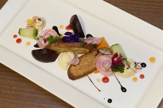 Imagen del bar/restaurante del Hotel ORIDA Hotels Newbury. Foto 7