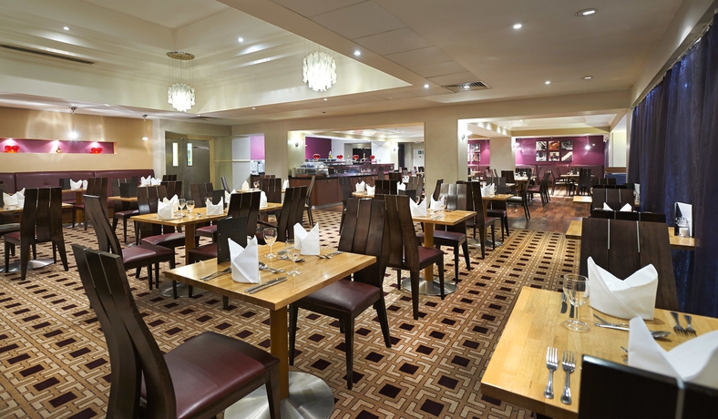 Imagen del bar/restaurante del Hotel ORIDA Maidstone. Foto 3