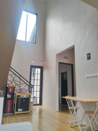 Imagen de los interiores del Hotel OSH Omah Syariah Homestay. Foto 13