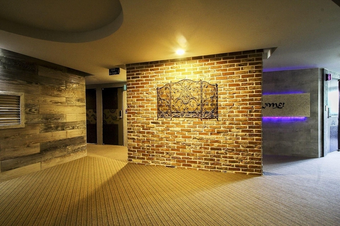 Imagen de los interiores del Hotel OSOSO Busan. Foto 16