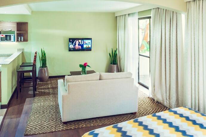 Imagen de la habitación del Hotel OSOTUA LUXURY RESORT. Foto 18