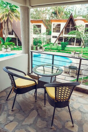 Imagen general del Hotel OSOTUA LUXURY RESORT. Foto 17