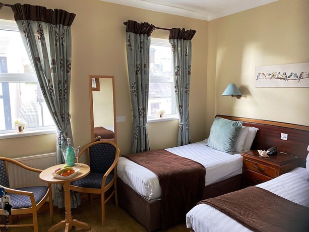 Imagen de la habitación del Hotel O\'Sheas Tramore. Foto 7