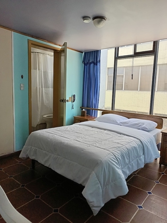 Imagen de la habitación del Hotel OTHELLO, Quito. Foto 10