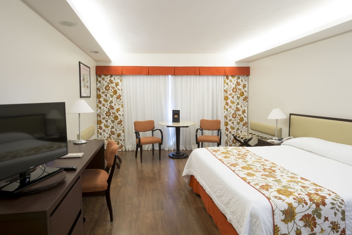 Imagen de la habitación del Hotel OTHON PALACE COPACABANA RIO. Foto 4