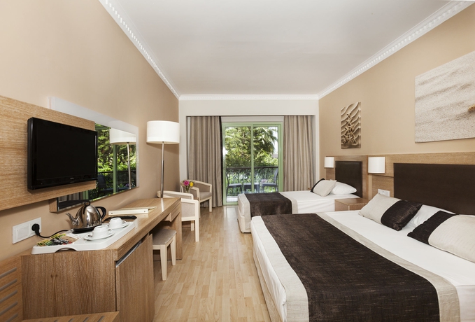 Imagen de la habitación del Hotel OTIUM FAMILY STONE PALA. Foto 4