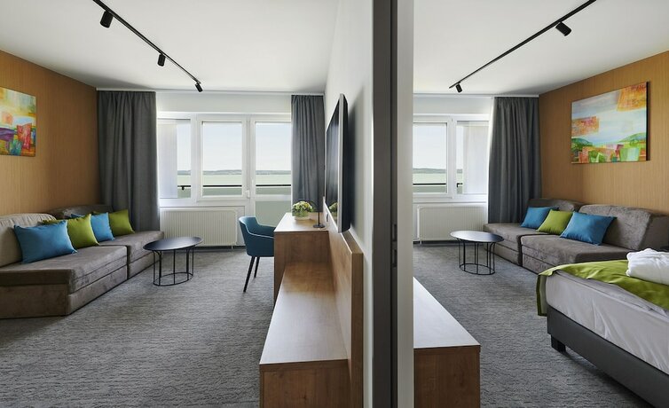 Imagen general del Hotel OTP Balatonszemes. Foto 2