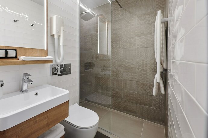 Imagen general del Hotel OTP Balatonszemes. Foto 13