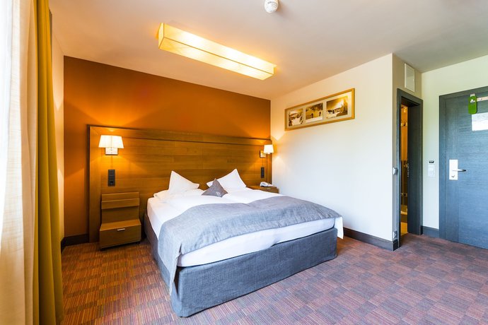 Imagen de la habitación del Hotel OTP Birkenhof. Foto 14