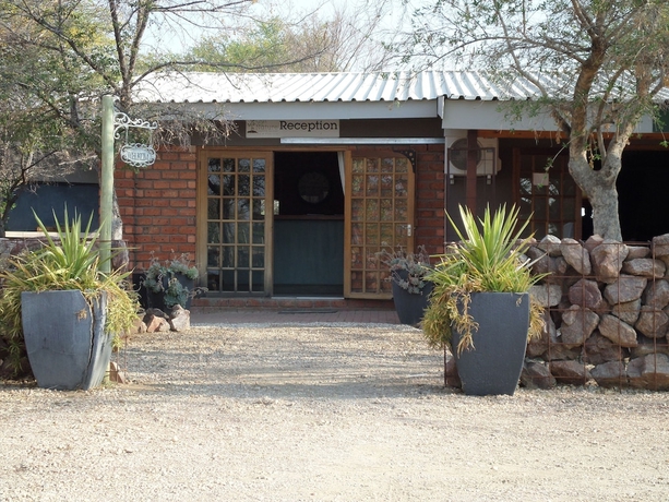 Imagen de los interiores del Hotel OUT OF Nature Country Lodge. Foto 16